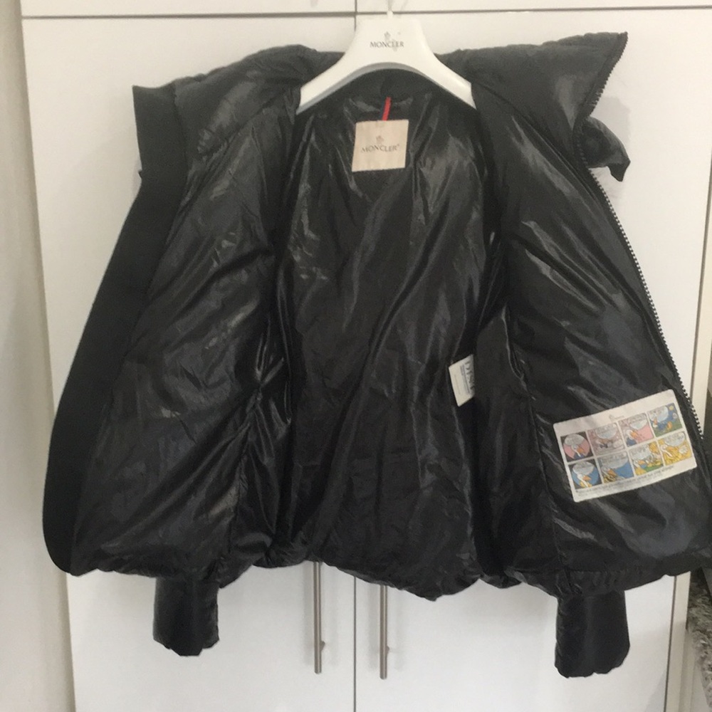 🔺SOLD🔺MONCLER Black Ribaudfur down jacket Hood COMES WITH RECEIPT - Picture 5 of 17